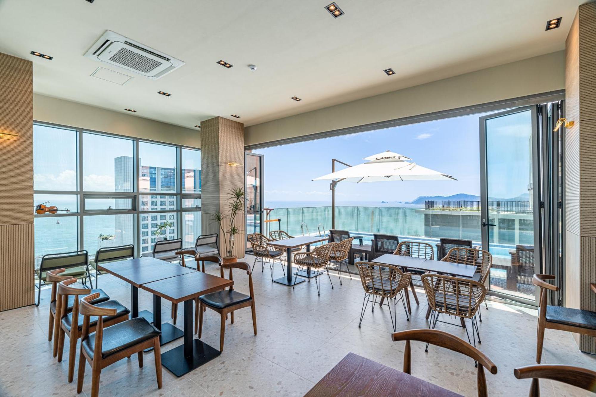 Elbon The Stay Haeundae Beach Ocean View Ciudad Metropolitana de Ciudad Metropolitana de Busan Exterior foto
